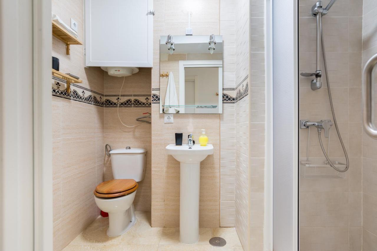 Mp5-Just Renovated Apartment Right On The Beach Málaga Exteriör bild