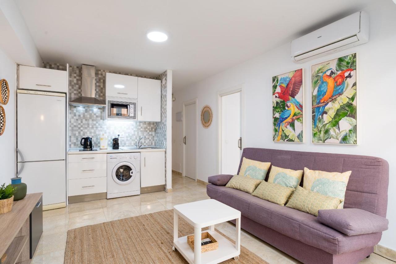 Mp5-Just Renovated Apartment Right On The Beach Málaga Exteriör bild